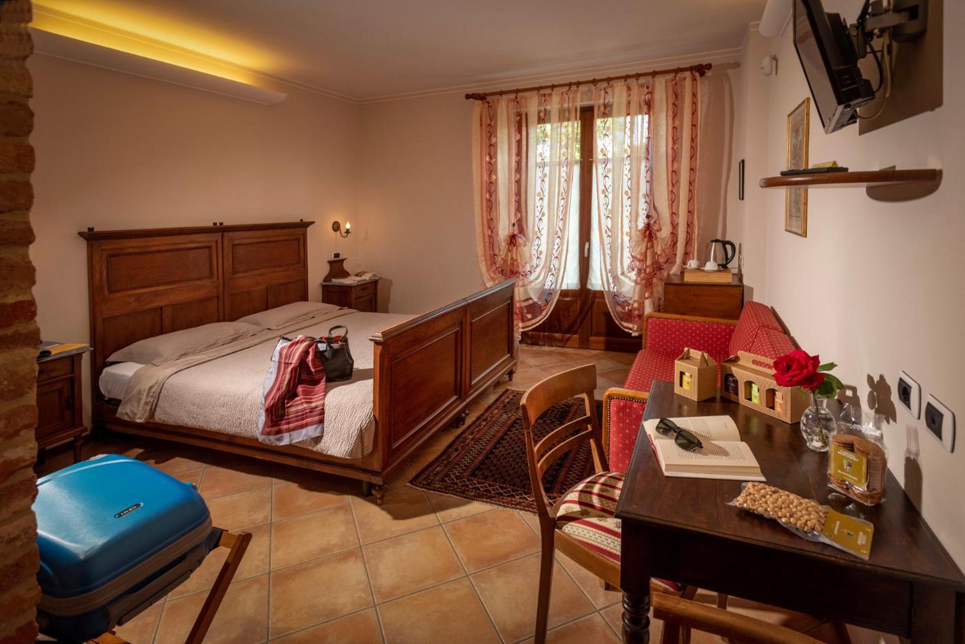 Agriturismo Cascina Monchiero Μπρα Εξωτερικό φωτογραφία